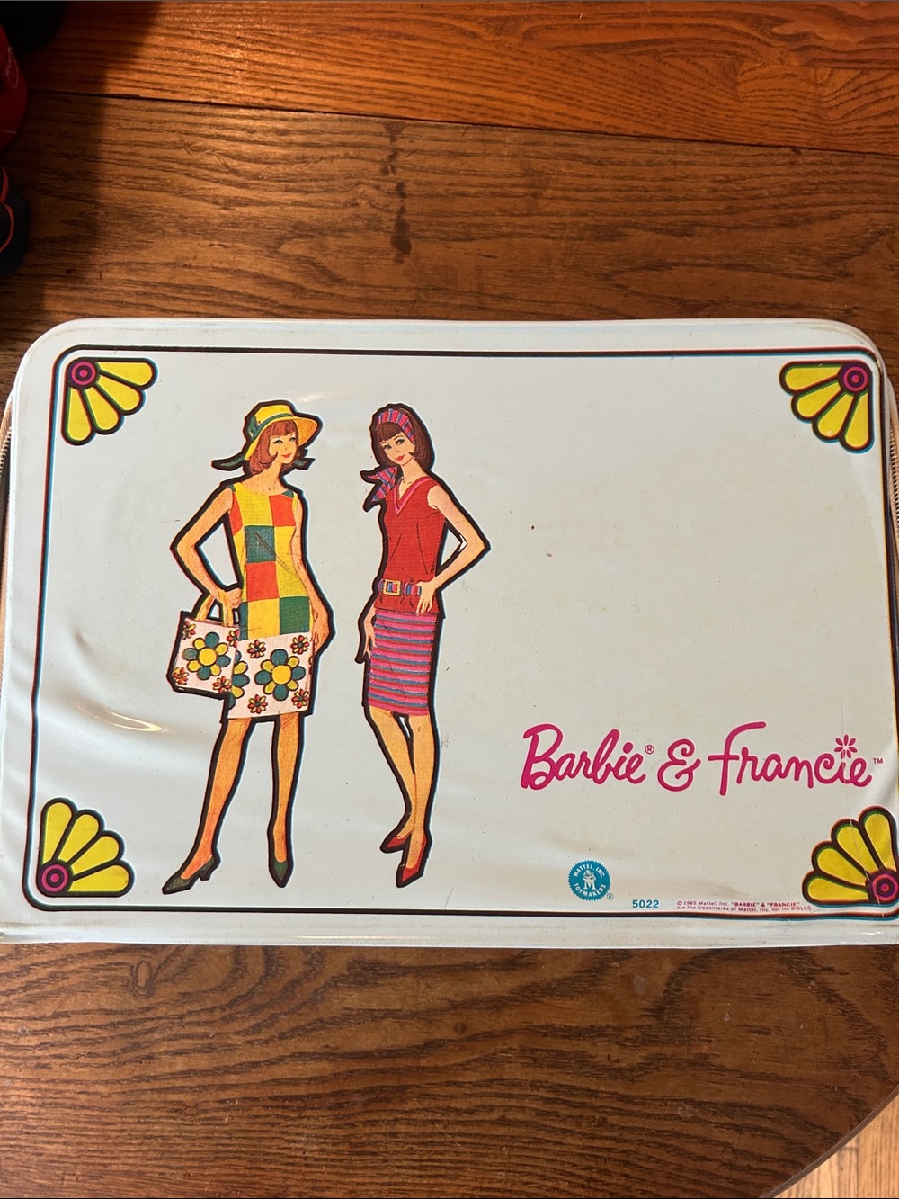 Mattel 1963 Barbie & Francie luggage storage case. Got a Barbie or Francie?